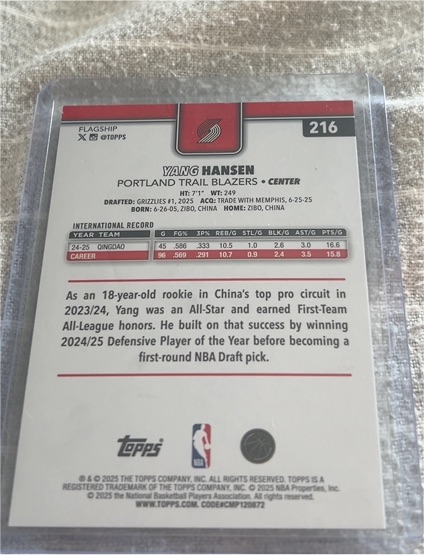 2025-26 Topps #216 Yang Hansen — front