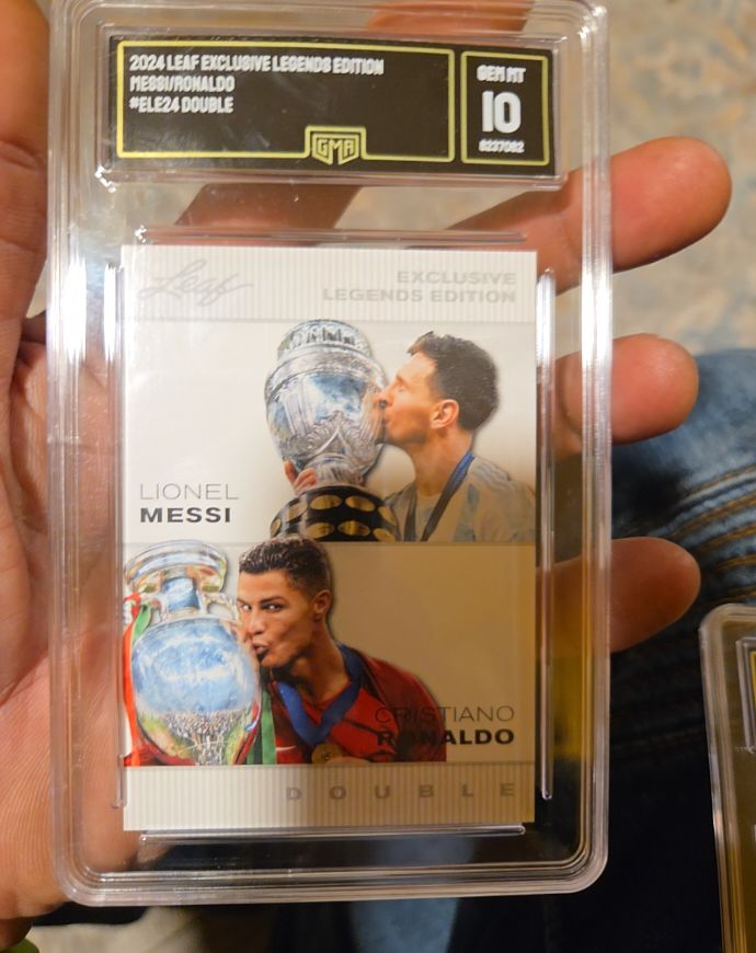 2024 Leaf Exclusive Legends Edition #ELE24 DOUBLE Lionel Messi / Cristiano Ronaldo — front