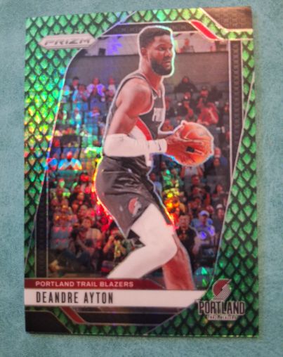 2024-25 Panini Prizm #5 Deandre Ayton — front