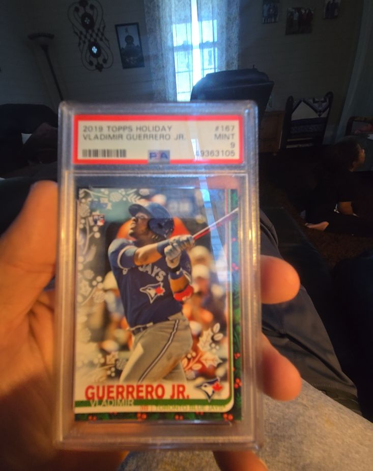 2019 Topps Holiday #167 Vladimir Guerrero Jr. — front