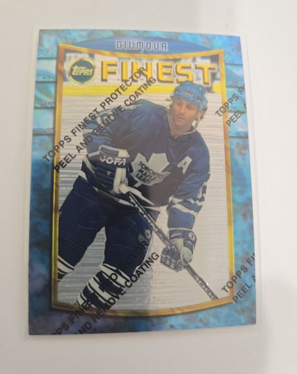 1995 Topps Finest #100 Doug Gilmour — front