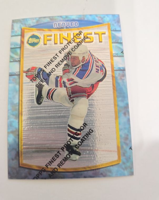 1994-95 Topps Finest #101 Petr Nedved — front