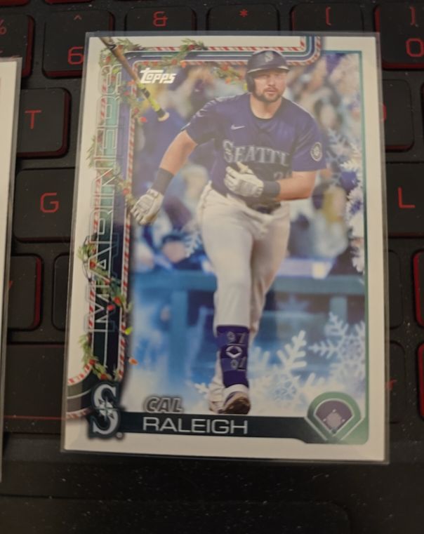 2025 Topps Holiday #H54 Cal Raleigh — front