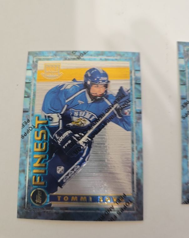 1994-95 Topps Finest #138 Tommi Sova — front