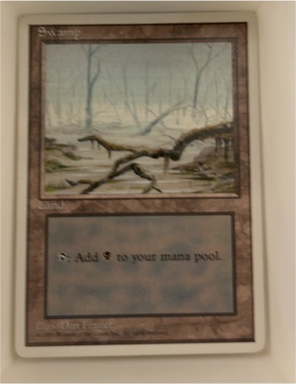 1995 Magic The Gathering 4th Edition #370 Swamp — front