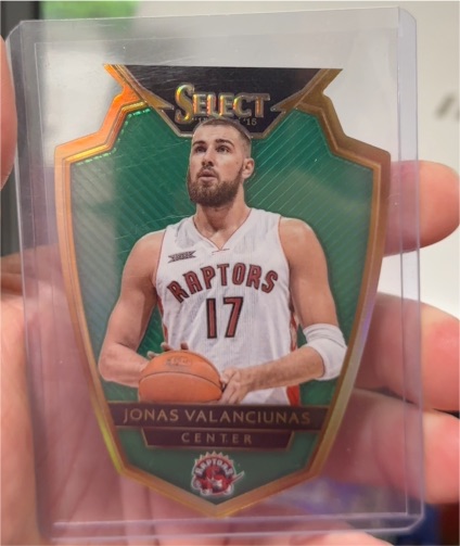 2014-15 Panini Select #135 Jonas Valanciunas — front