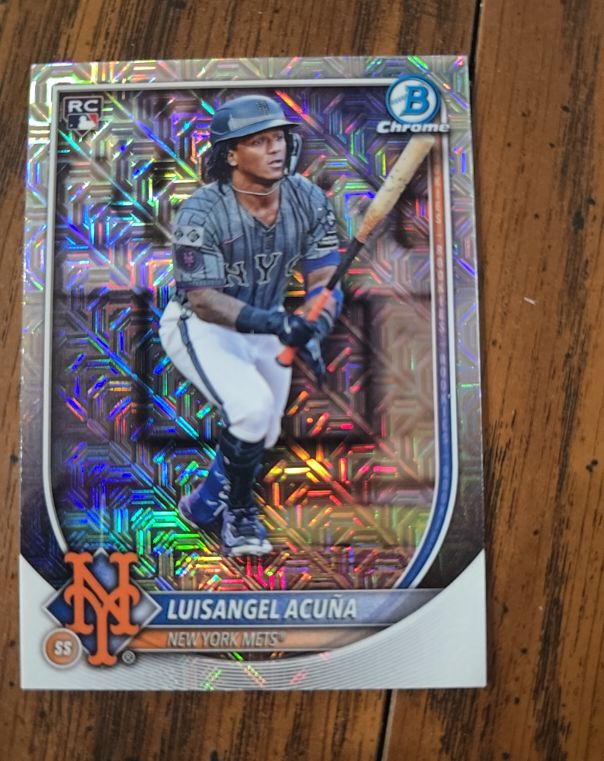 2025 Bowman Chrome #32 Luisangel Acuna — front
