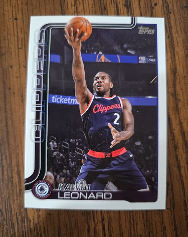 2025-26 Topps Basketball #142 Kawhi Leonard — front
