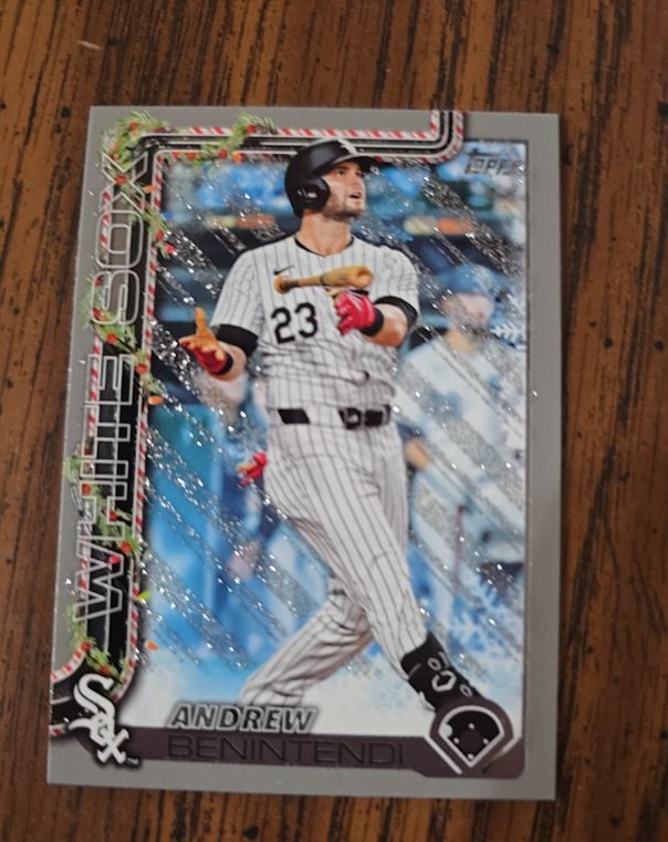 2025 Topps Holiday #H84 Andrew Benintendi — front