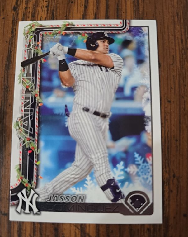 2025 Topps Holiday #H10 Jasson Dominguez — front