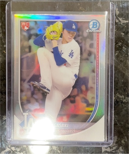 2025 Bowman Chrome #12 Roki Sasaki — front