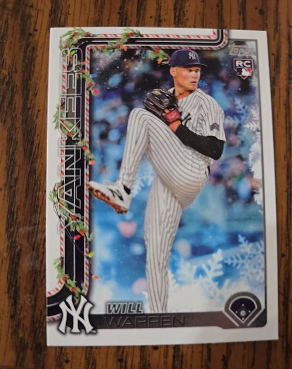 2025 Topps Holiday #H16 Will Warren — front