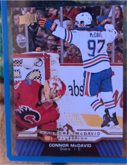 2015-16 Upper Deck Connor McDavid Collection #CM-16 Connor McDavid — front