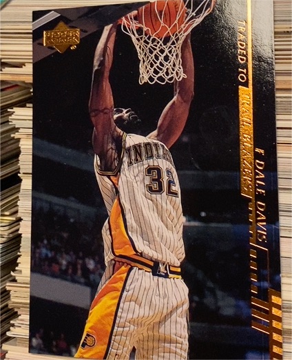 2000-01 Upper Deck #68 Dale Davis — front