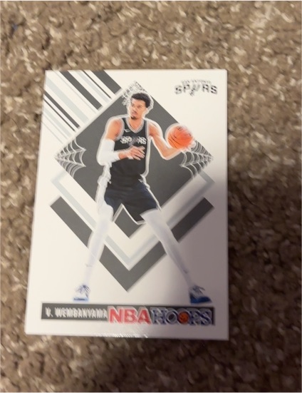 2024-25 Panini NBA Haunted Hoops #285 Victor Wembanyama Tribute — front