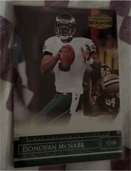 2007 Donruss Gridiron Gear #8 Donovan McNabb — front