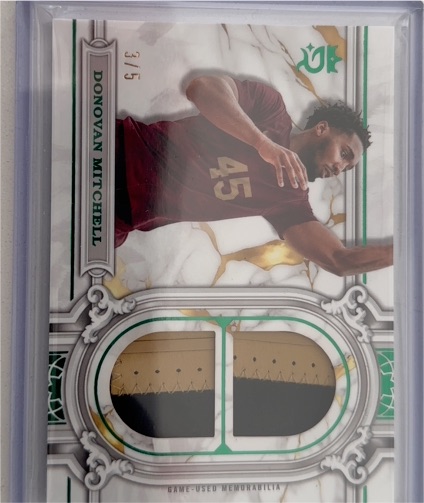 2023-24 Topps Royalty Basketball #RR-DM Donovan Mitchell — front
