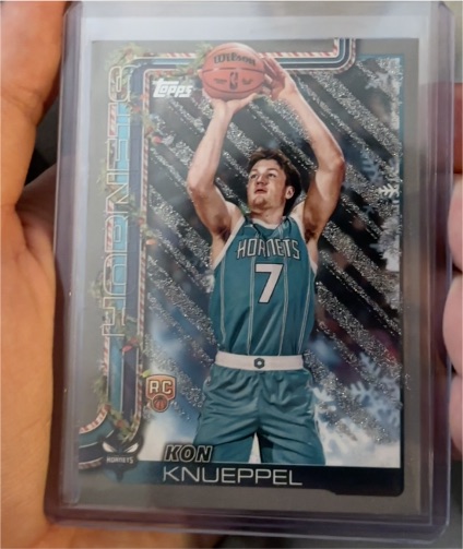 2025-26 Topps Holiday #H164 Kon Knueppel — front