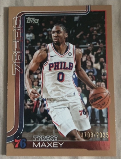 2025-26 Topps #21 Tyrese Maxey — front