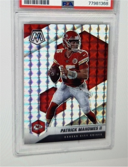 2021 Panini Mosaic #1 Patrick Mahomes II — front