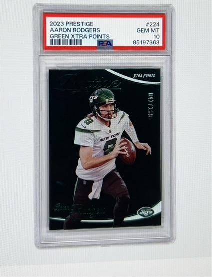 2023 Panini Prestige #224 Aaron Rodgers Green Xtra Points — front
