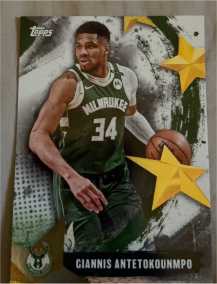 2025-26 Topps Stars of the NBA #SA-3 Giannis Antetokounmpo — front