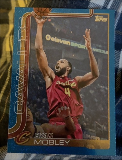 2025-26 Topps #82 Evan Mobley — front