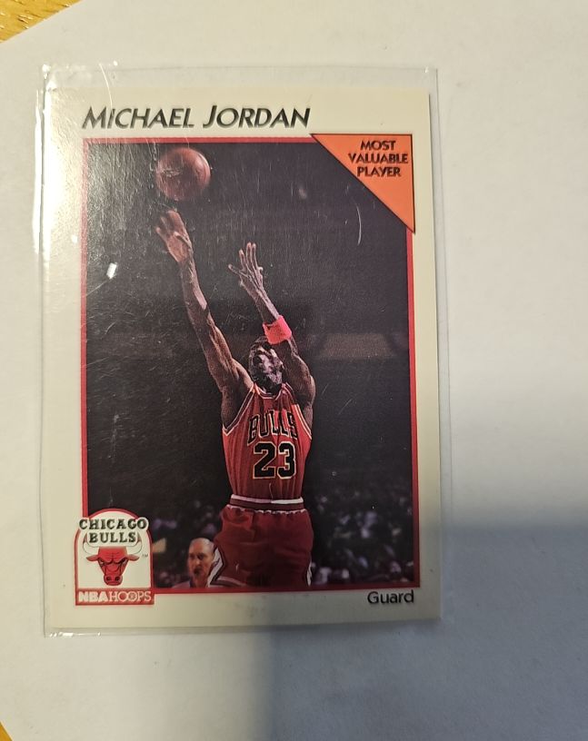 1991-92 NBA Hoops #5 Michael Jordan Most Valuable Player — front