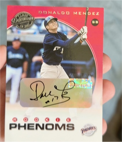 2001 Donruss Class of 2001 #257 Donaldo Mendez Rookie Phenoms Auto — front
