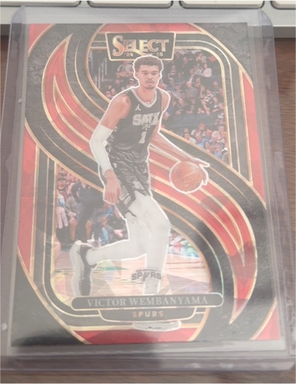 2024-25 Panini Select Premier Level #102 Victor Wembanyama — front