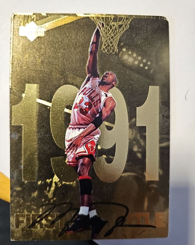 1998 Upper Deck Gatorade #7 Michael Jordan 1991 First Title Chicago Bulls — front