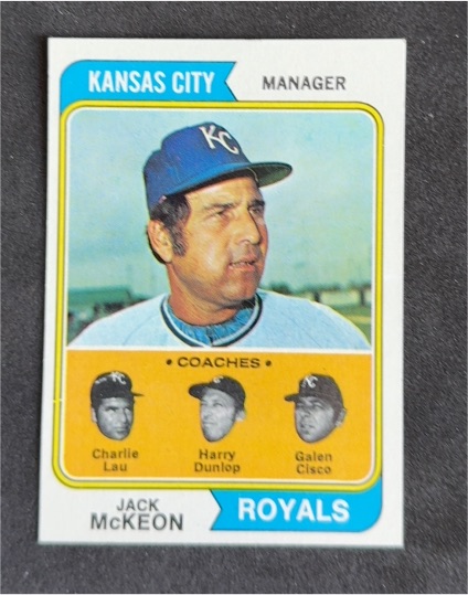 1974 Topps #166 Jack McKeon Royals Field Leaders — front