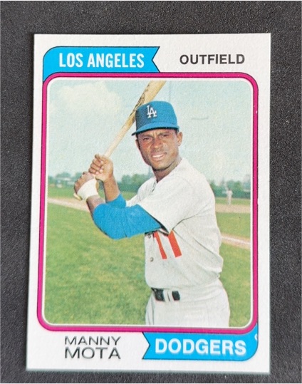 1974 Topps #368 Manny Mota — front