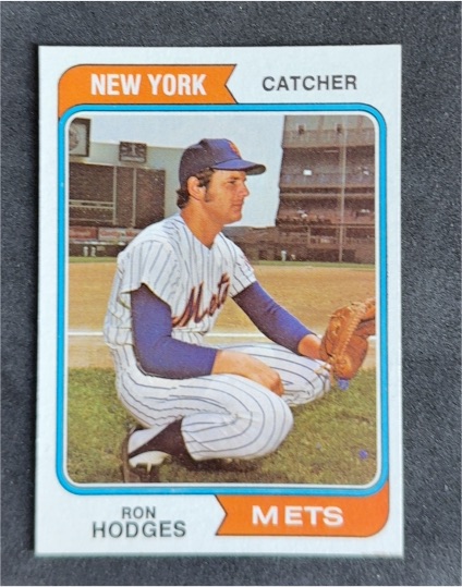 1974 Topps #448 Ron Hodges — front