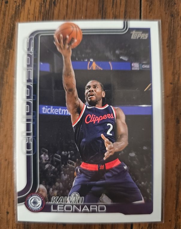 2025-26 Topps #142 Kawhi Leonard — front