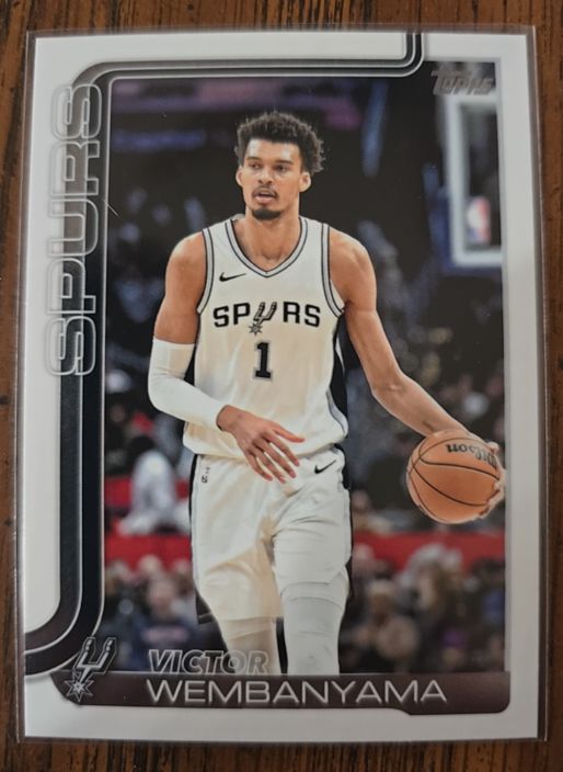 2025-26 Topps #195 Victor Wembanyama — front