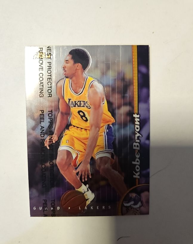 1998 Topps Finest #175 Kobe Bryant — front
