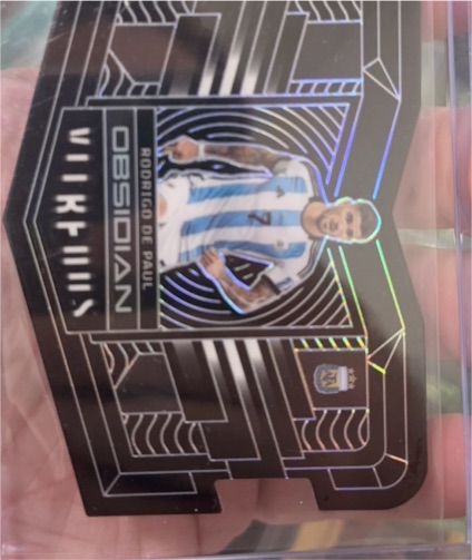 2022 Panini Obsidian Vitreous #Rodrigo De Paul — front