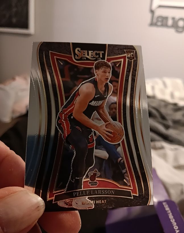 2024-25 Panini Select #400 Pelle Larsson — front