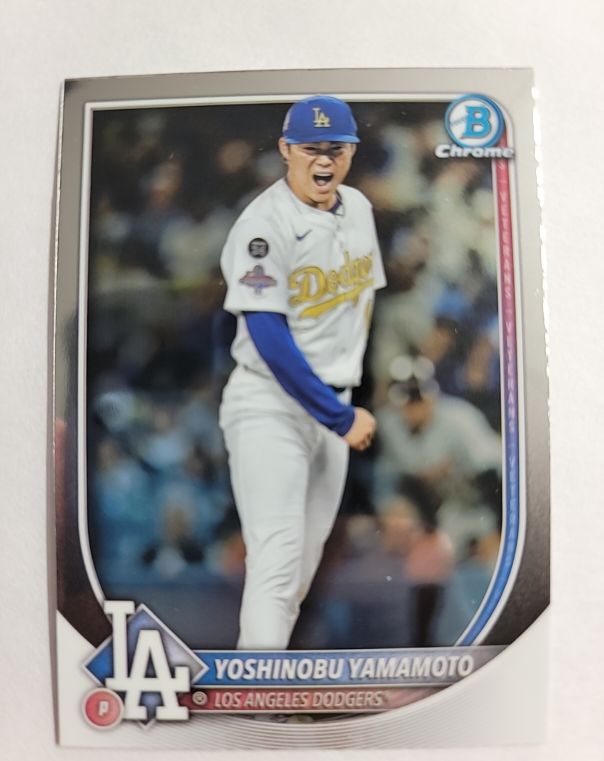 2025 Bowman Chrome #76 Yoshinobu Yamamoto — front