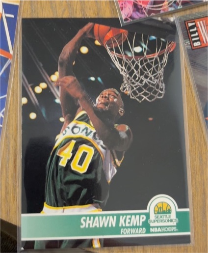 1994-95 NBA Hoops #200 Shawn Kemp — front