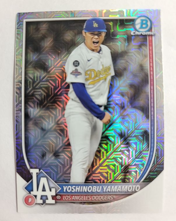 2025 Bowman Chrome #76 Yoshinobu Yamamoto — front