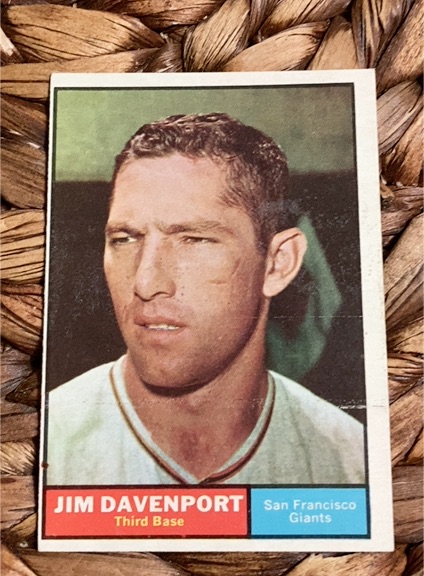 1961 Topps #55 Jim Davenport — front