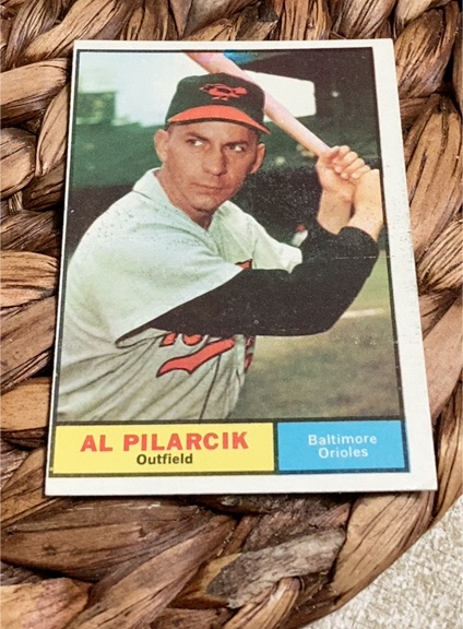 1961 Topps #62 Al Pilarcik — front