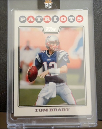2008 Topps #3 Tom Brady — front