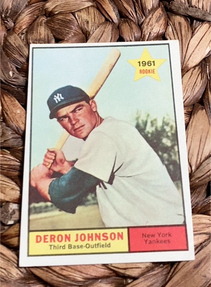 1961 Topps #68 Deron Johnson — front