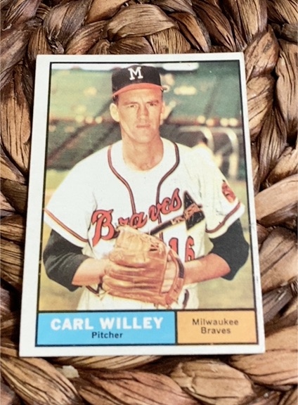 1961 Topps #105 Carl Willey — front