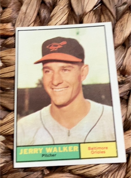 1961 Topps #85 Jerry Walker — front