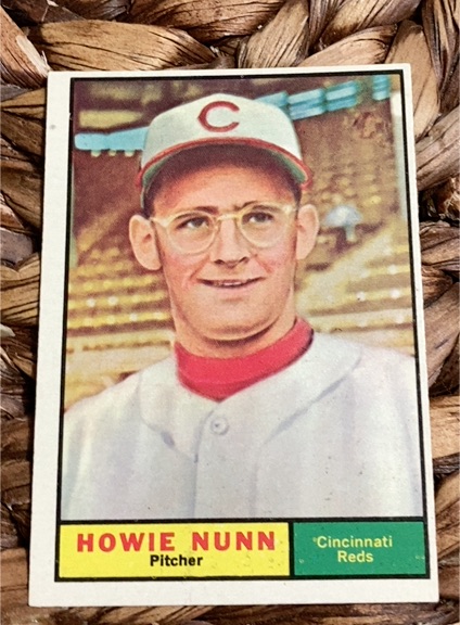 1961 Topps #346 Howie Nunn — front