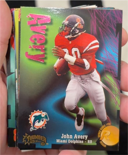 1998 SkyBox Thunder #227 John Avery — front